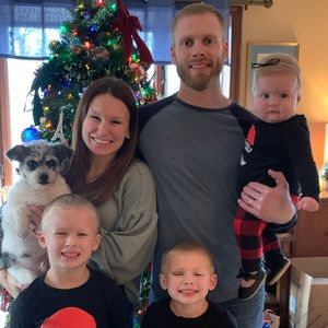 Meet your Posher, Caitlyn